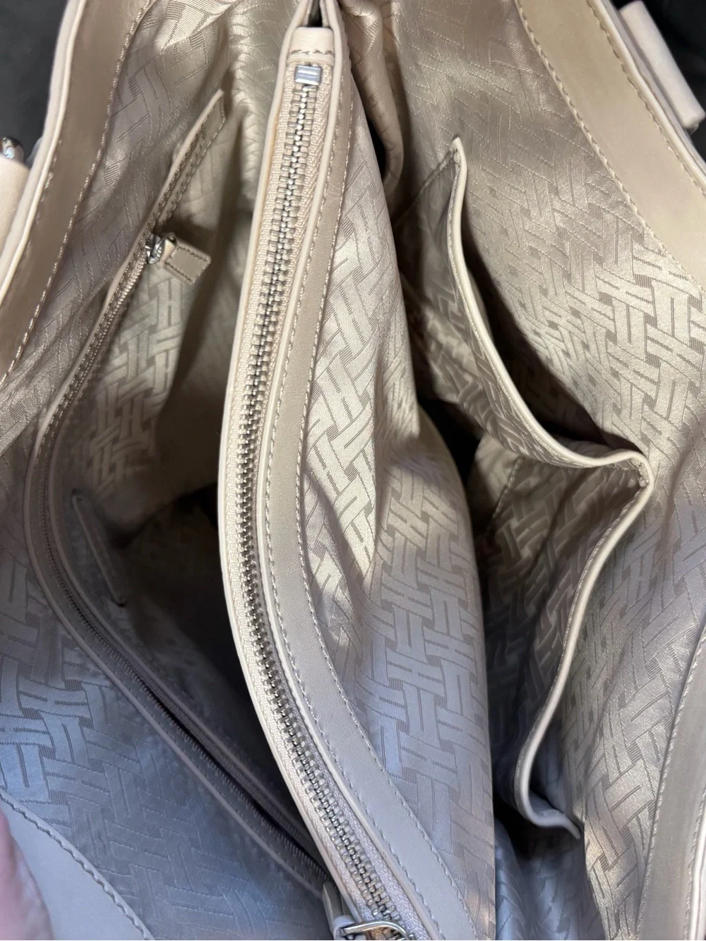 Cole Haan 2010s Classic Cream Leather Tote Shoulder Bag (VGUC)
